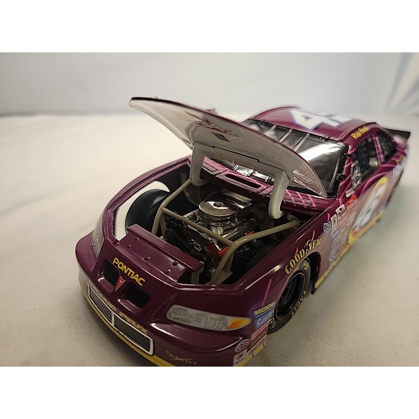 1999 Action Racing Rich Bickle #45 Lucky Dog 1:24 Scale Diecast Stock Car