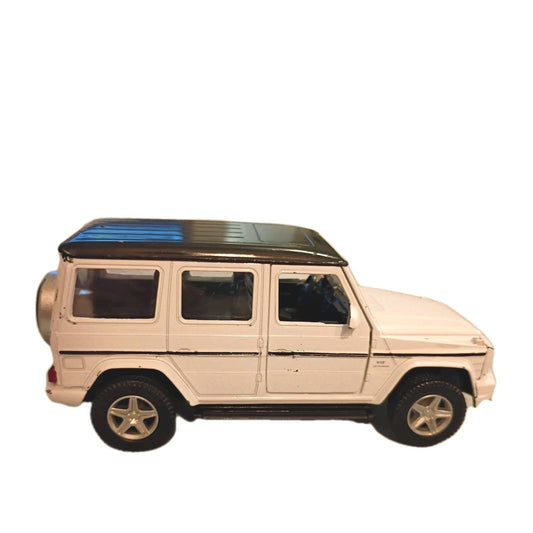 Diecast Mercedes-Benz AMG G63 SUV RMZ