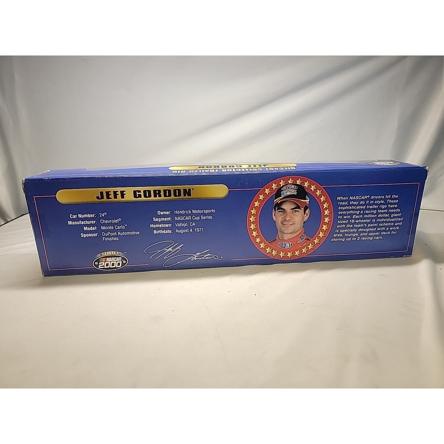 Winners Circle Jeff Gordon Transporter Hauler 2000 - 1:64 Scale Diecast