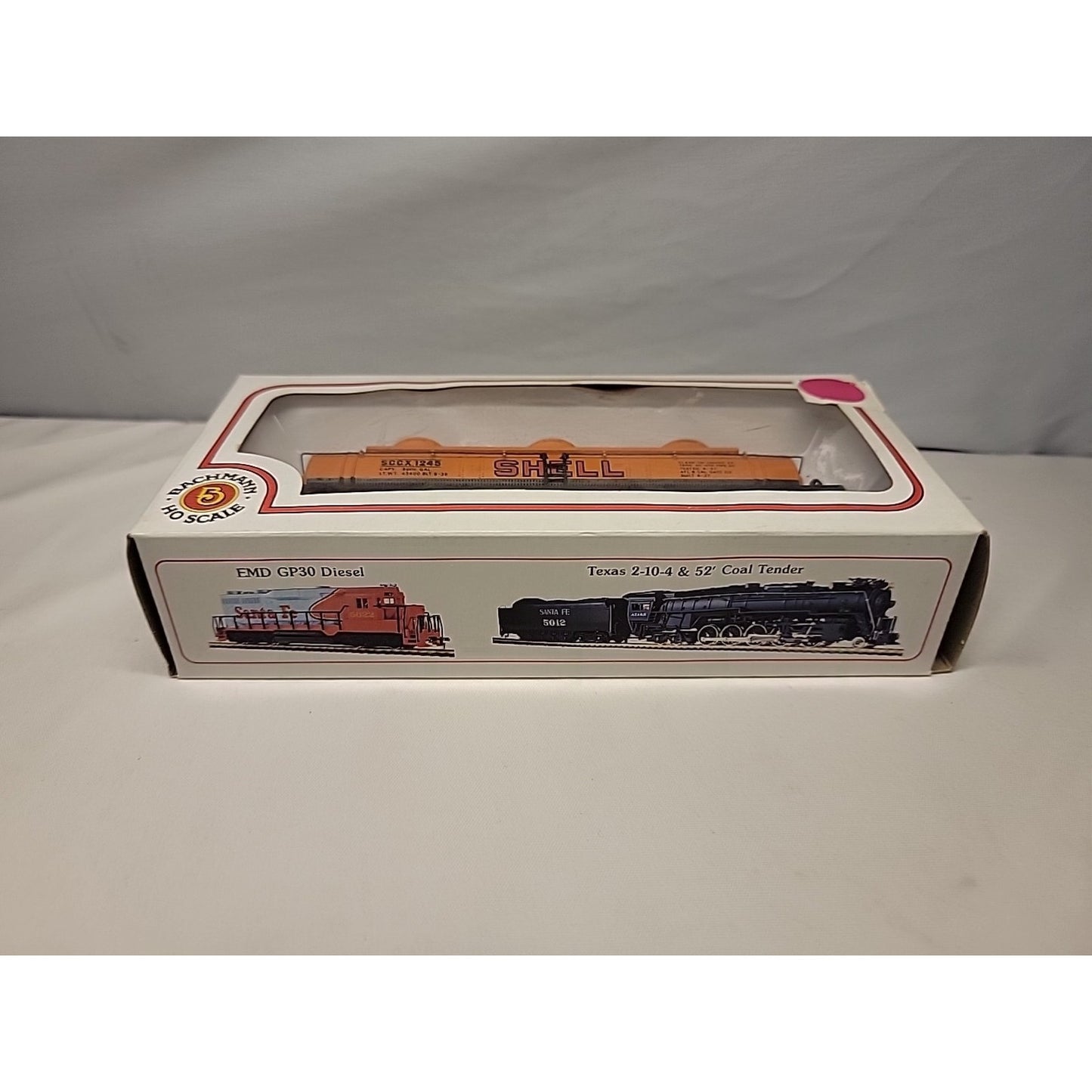 HO Trains Bachmann Quad Hopper Shell Oil Tanker