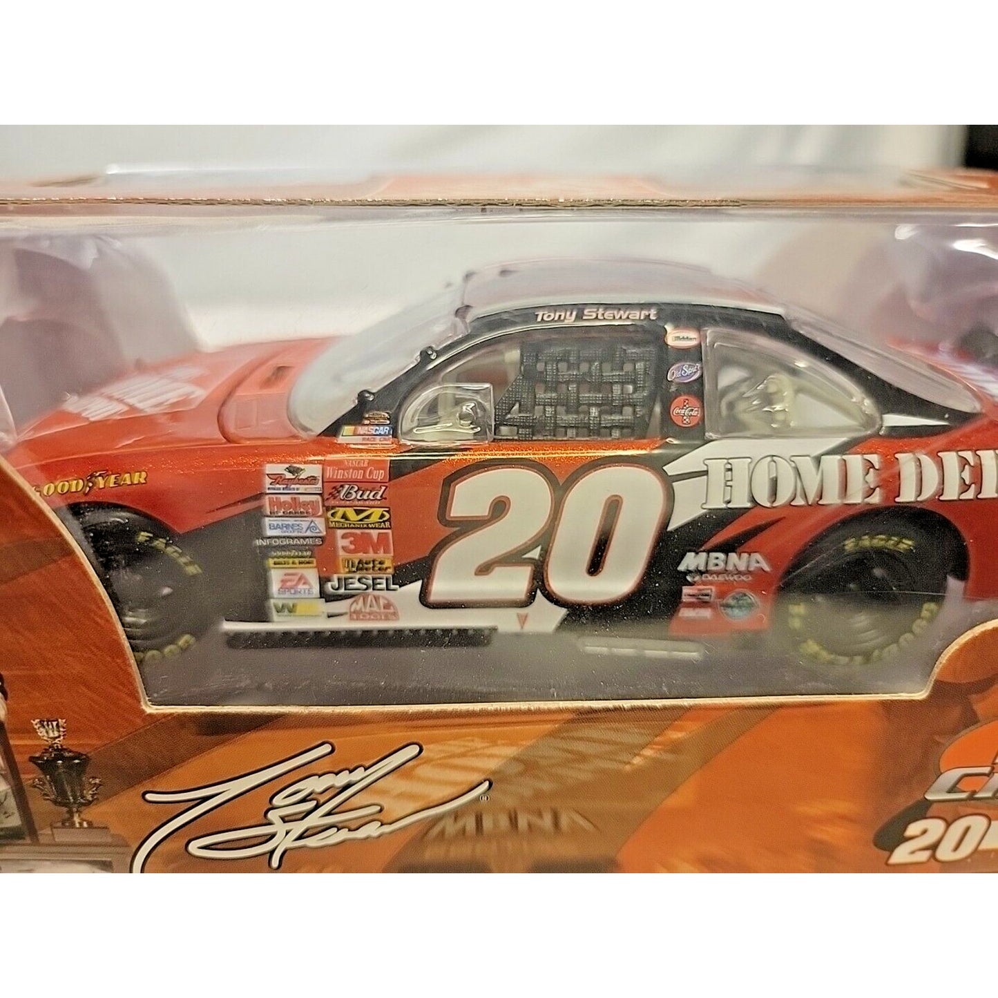 NASCAR 1/24 Tony Stewart 20 Home Depot 2002 Winston Cup Championship
