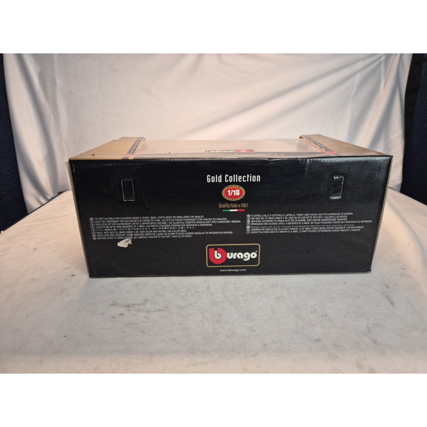 Burago Dodge Viper 1992 RT/10 1:18 Scale Die Cast