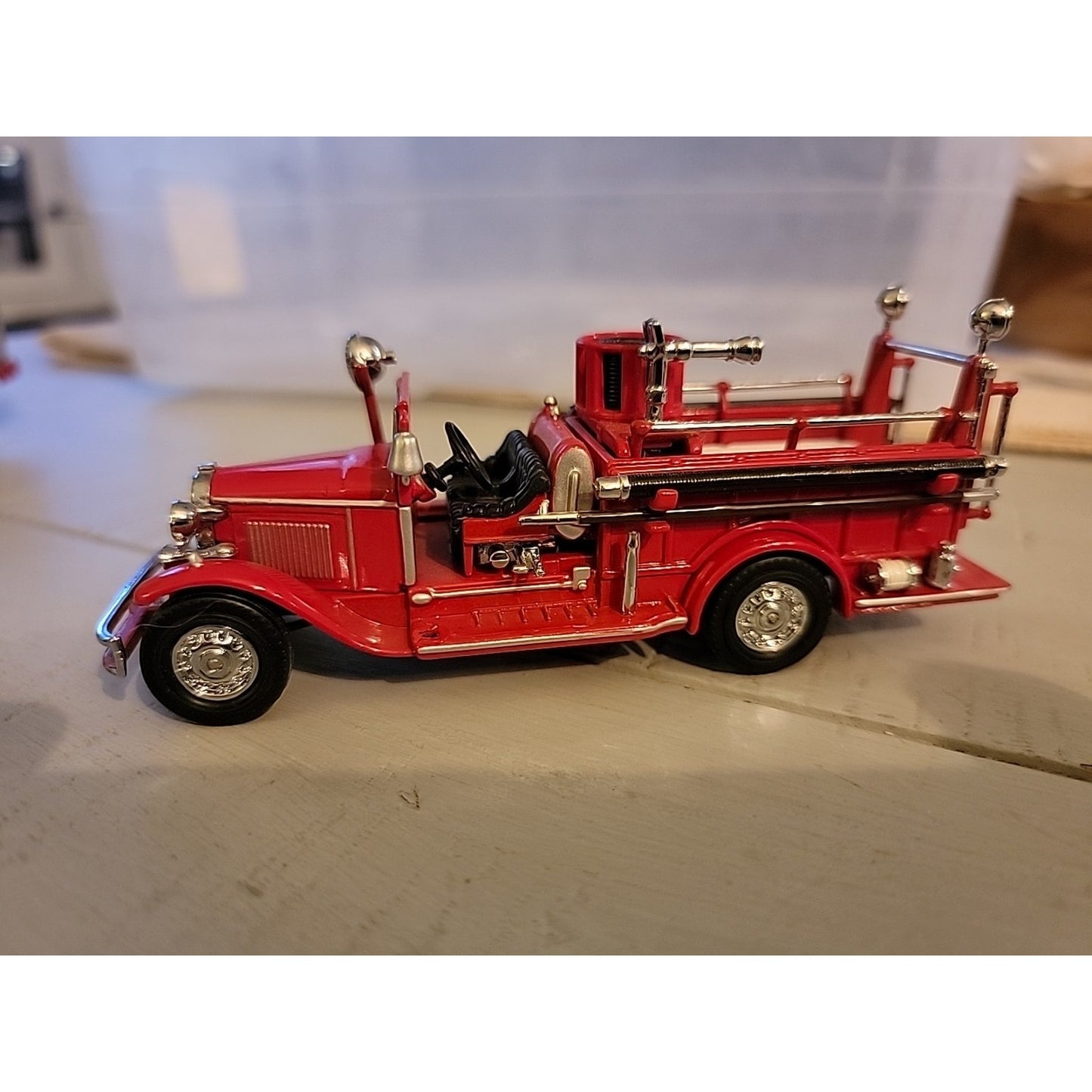 Matchbox Models of Yesteryear 1932 Ford AA Open Cab Fire Truck Engine YFE09