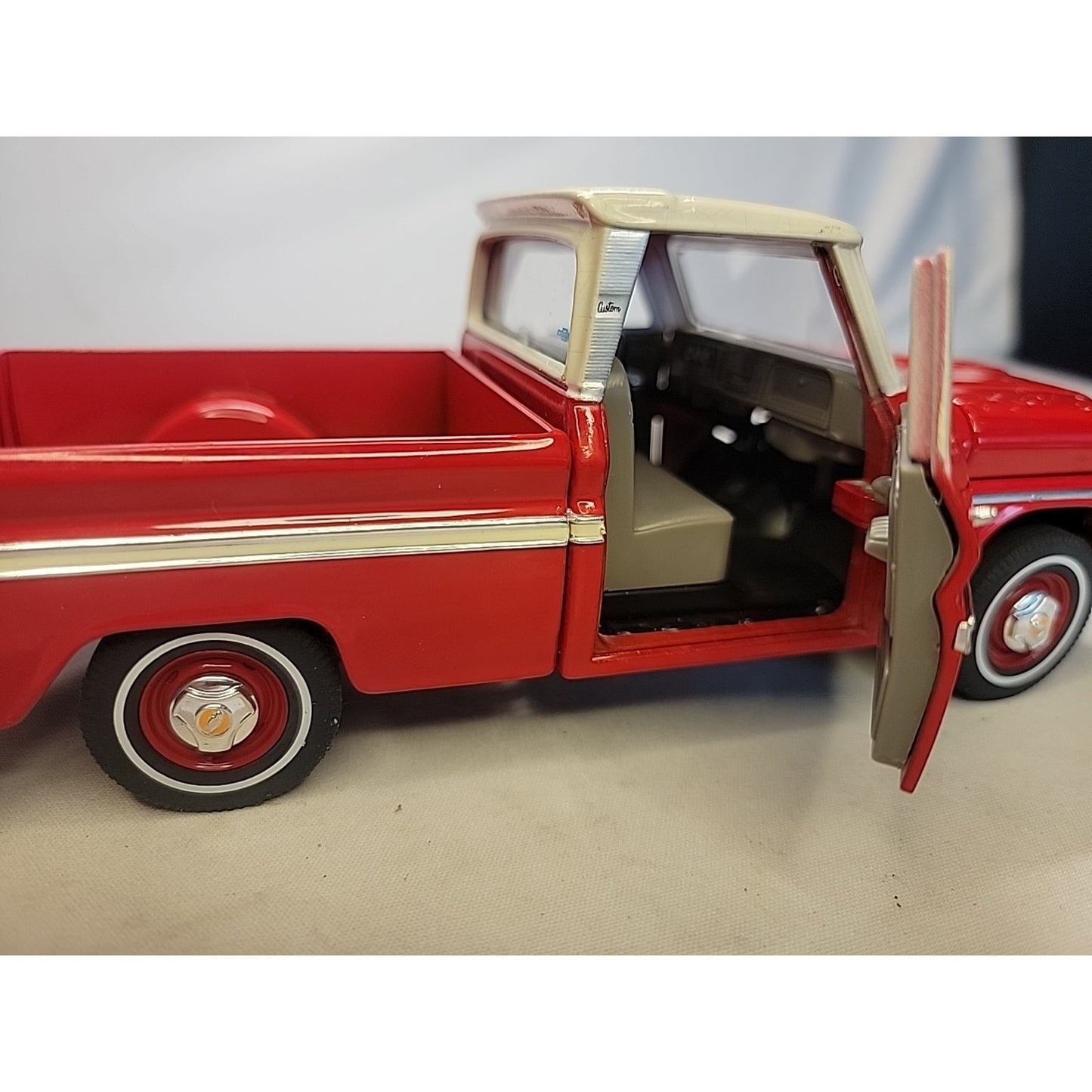 Copied - 1966 Chevy C10 Pickup light blue, yellow OR midnight blue - 1/24 Scale Diecast Car. Used, No box