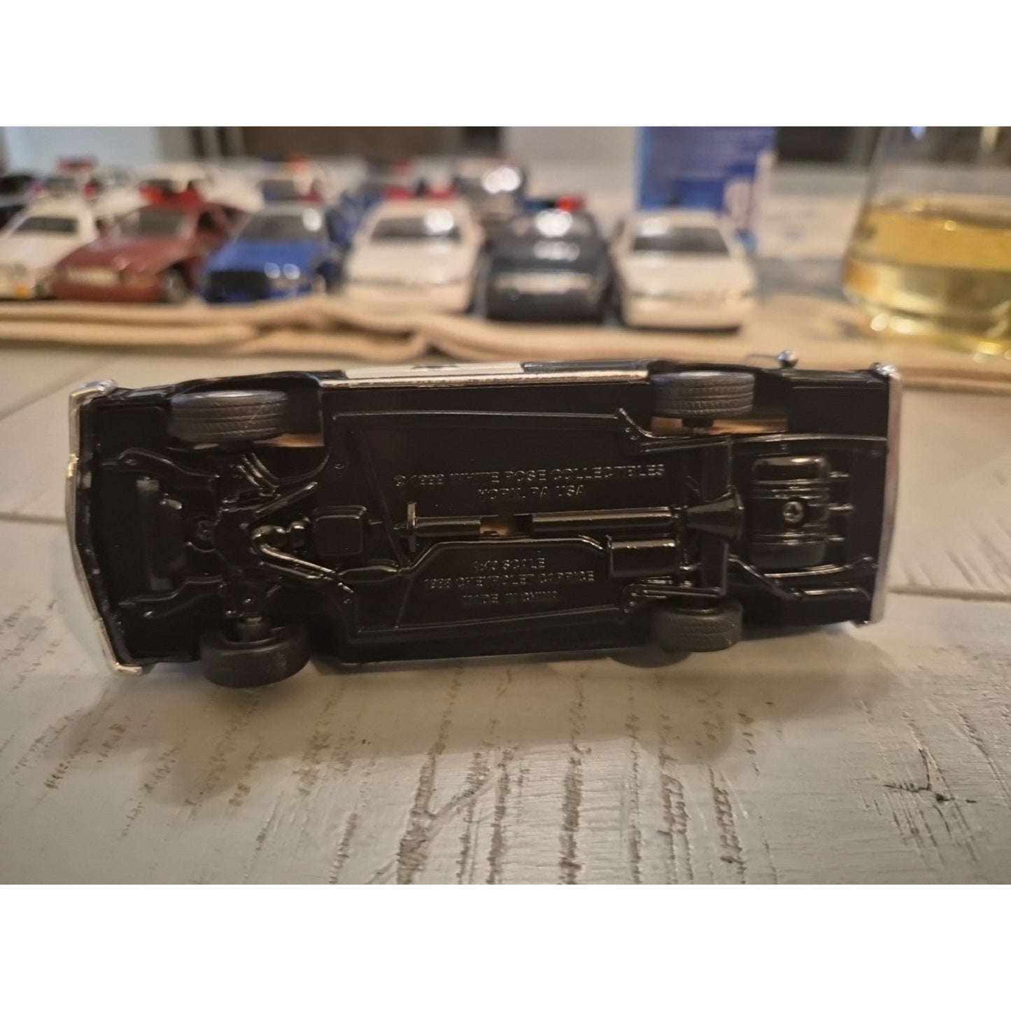 Diecast 1:43 1988 Chevrolet Caprice CHP Crusier by White Rose Collectibles Loose