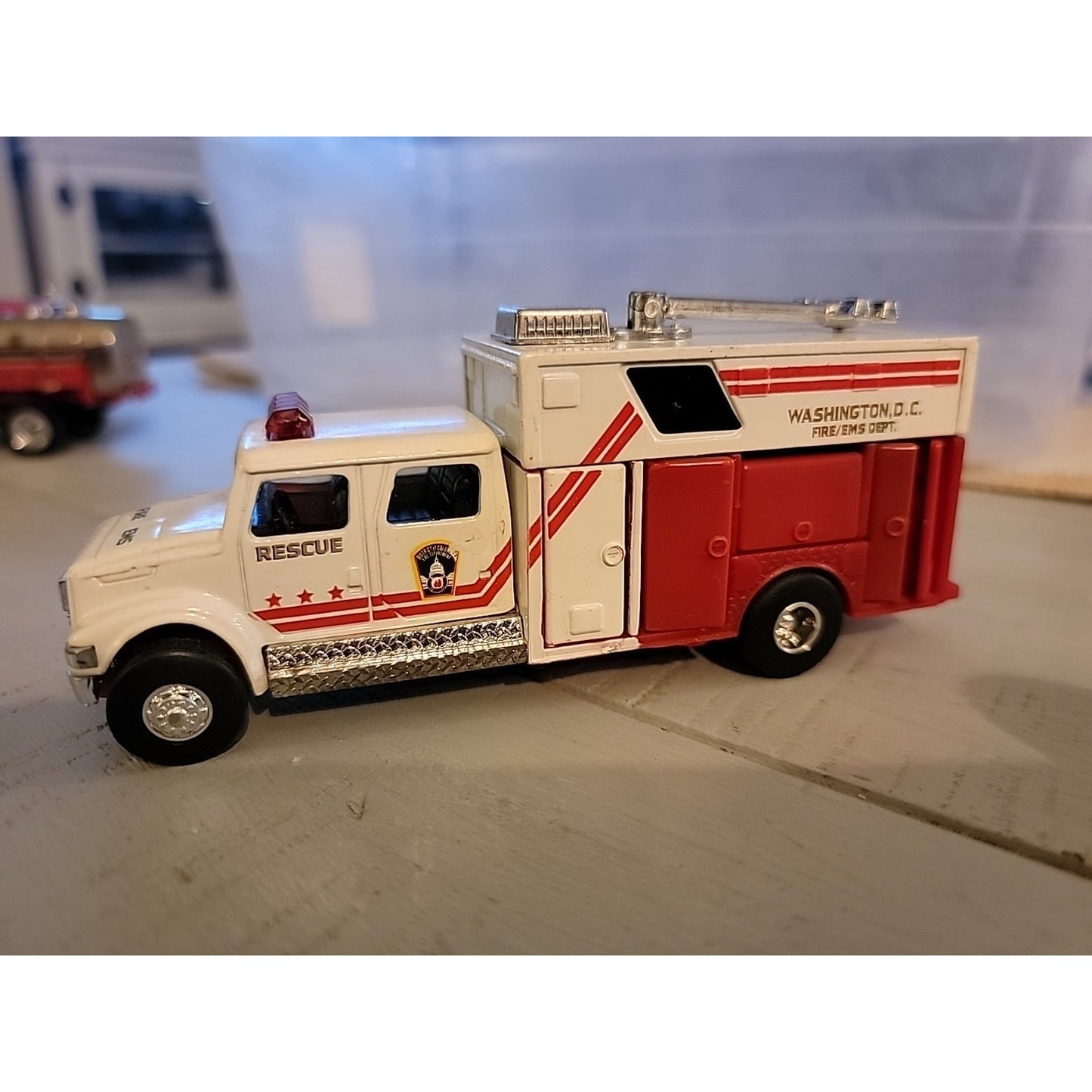 Road Champs Washington DC Rescue Truck
