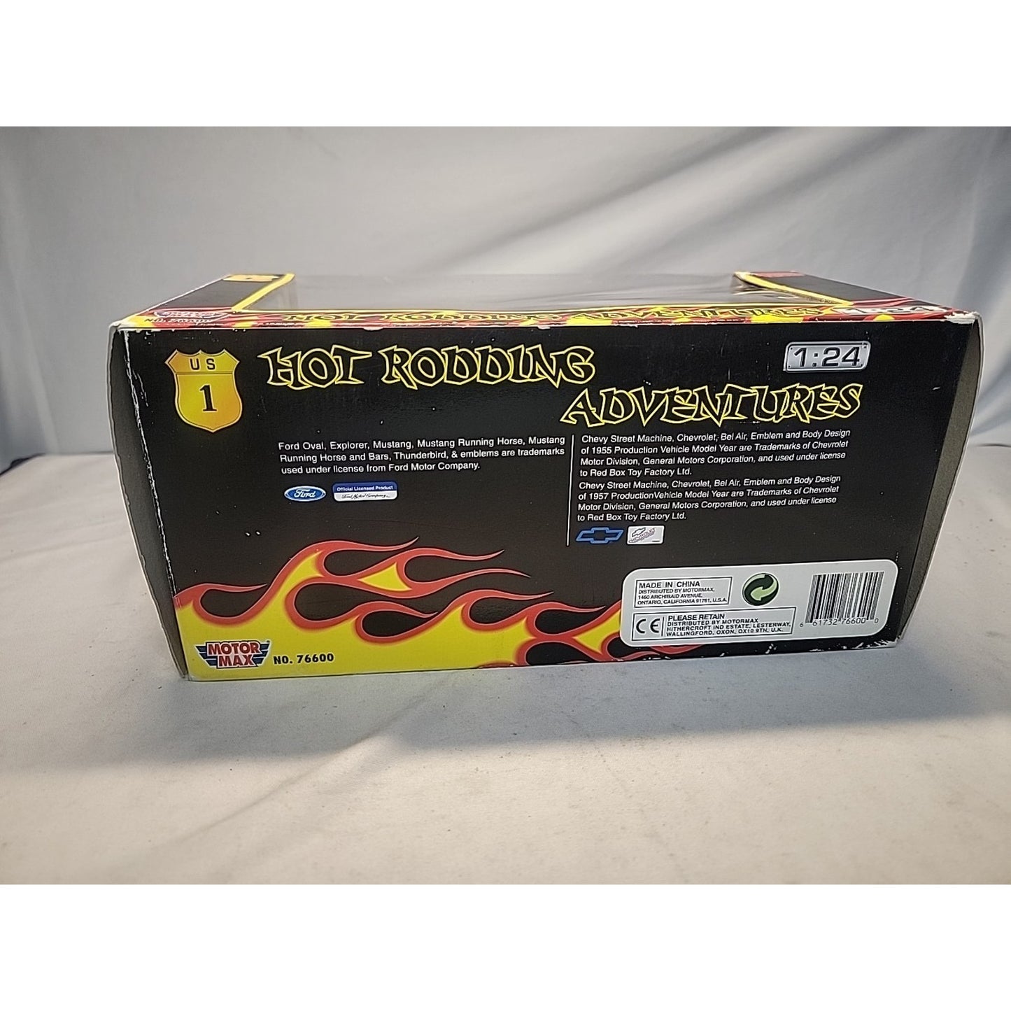Hot Rodding Adventures 1955 Chevy BelAir 1:24 Scale