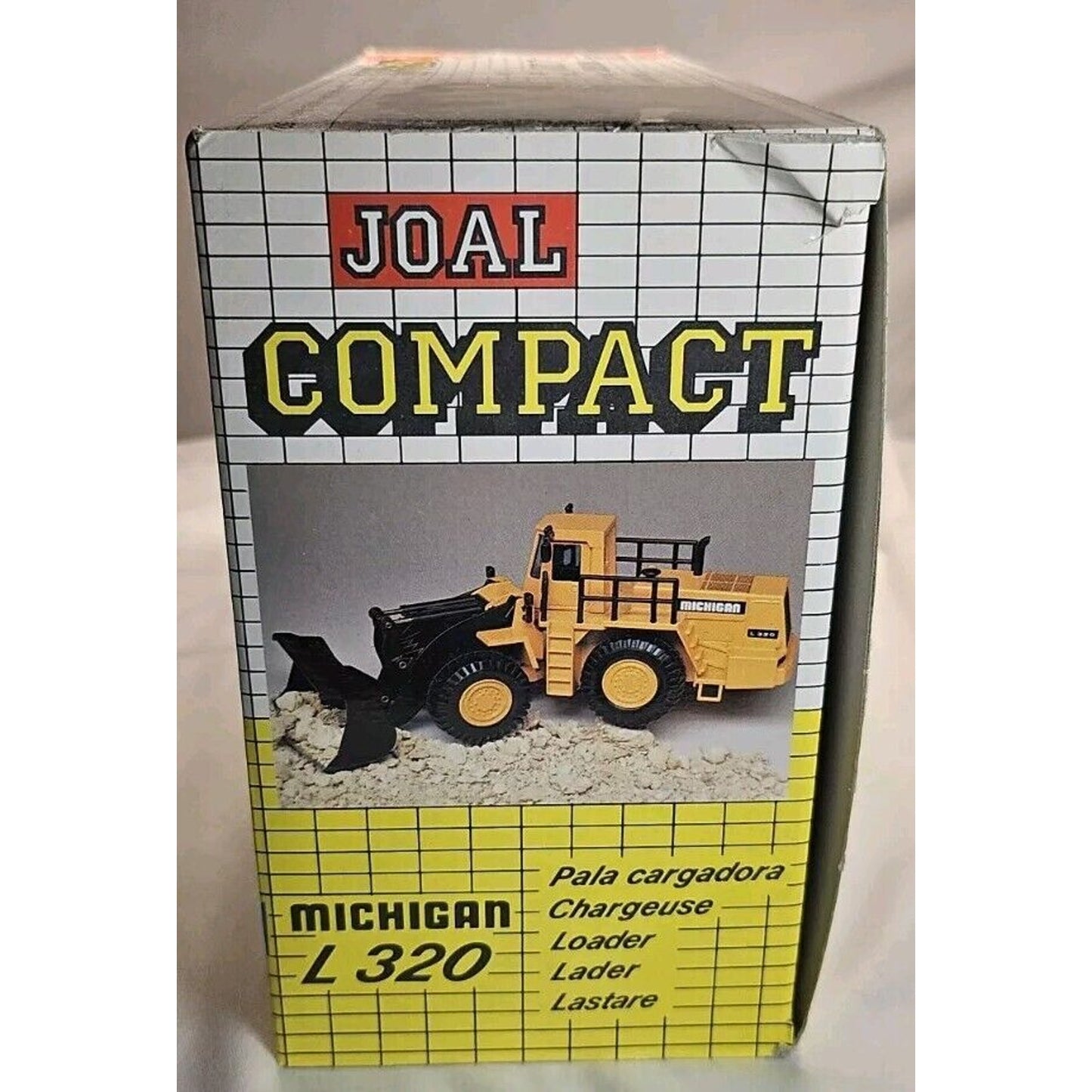 Joal 1/50 Scale Diecast - Michigan L 320 Loader | Made in Spain