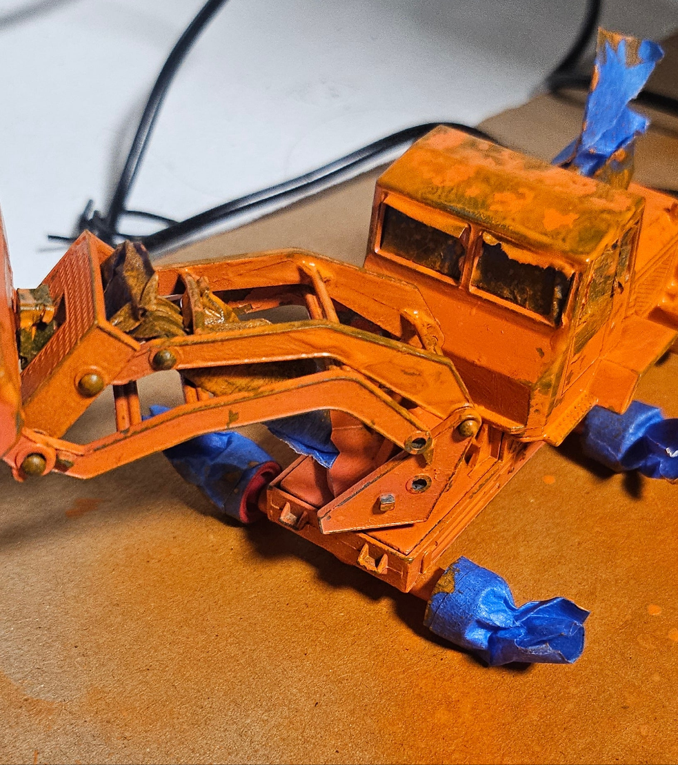 "MATCHBOX" K-3 HATRA TRACTOR SHOVEL