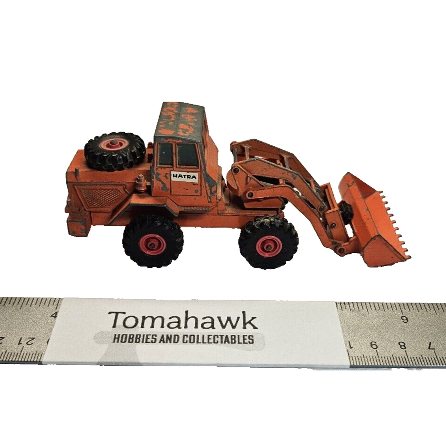 "MATCHBOX" K-3 HATRA TRACTOR SHOVEL