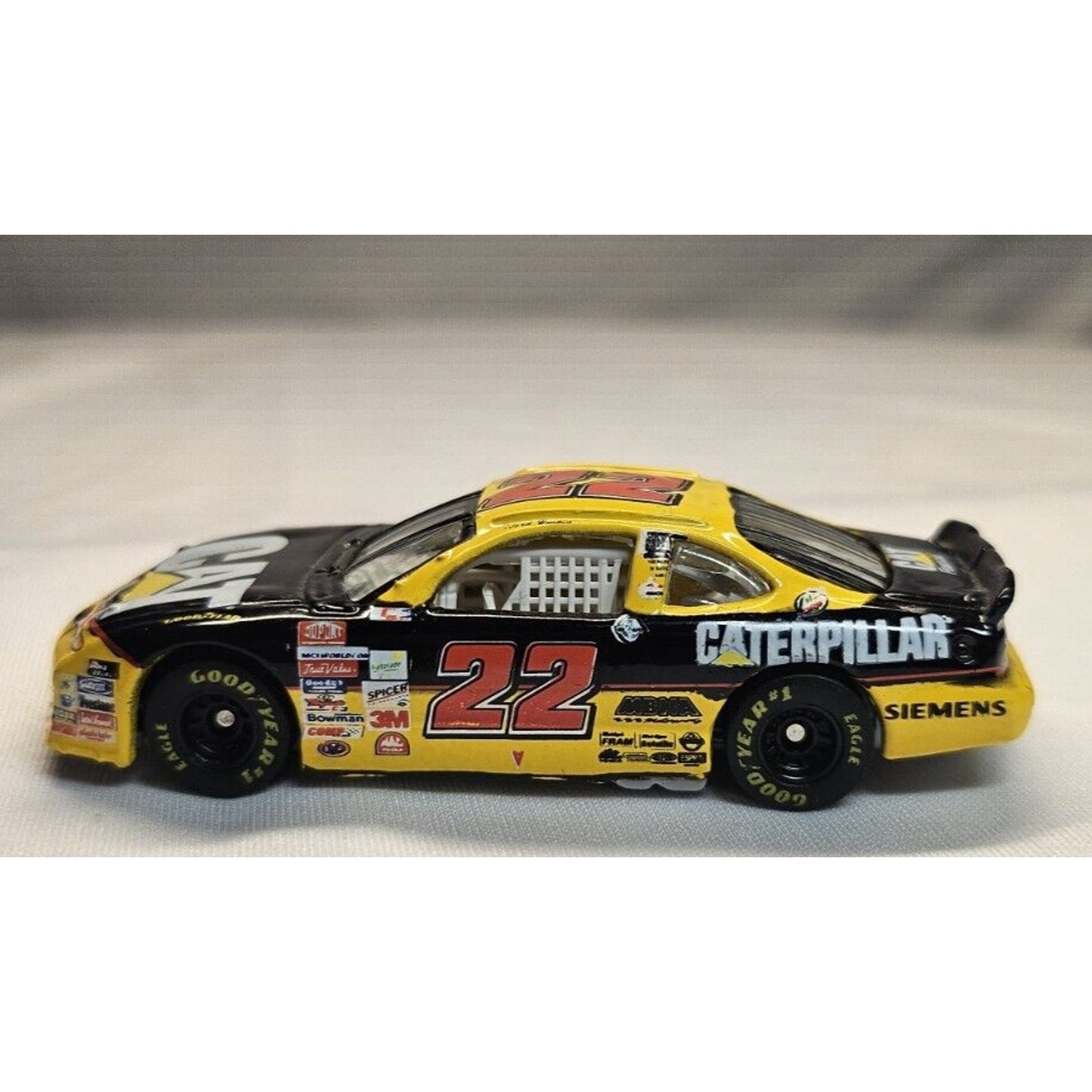 Hot Wheels Cat Racing #22 Nascar Caterpillar