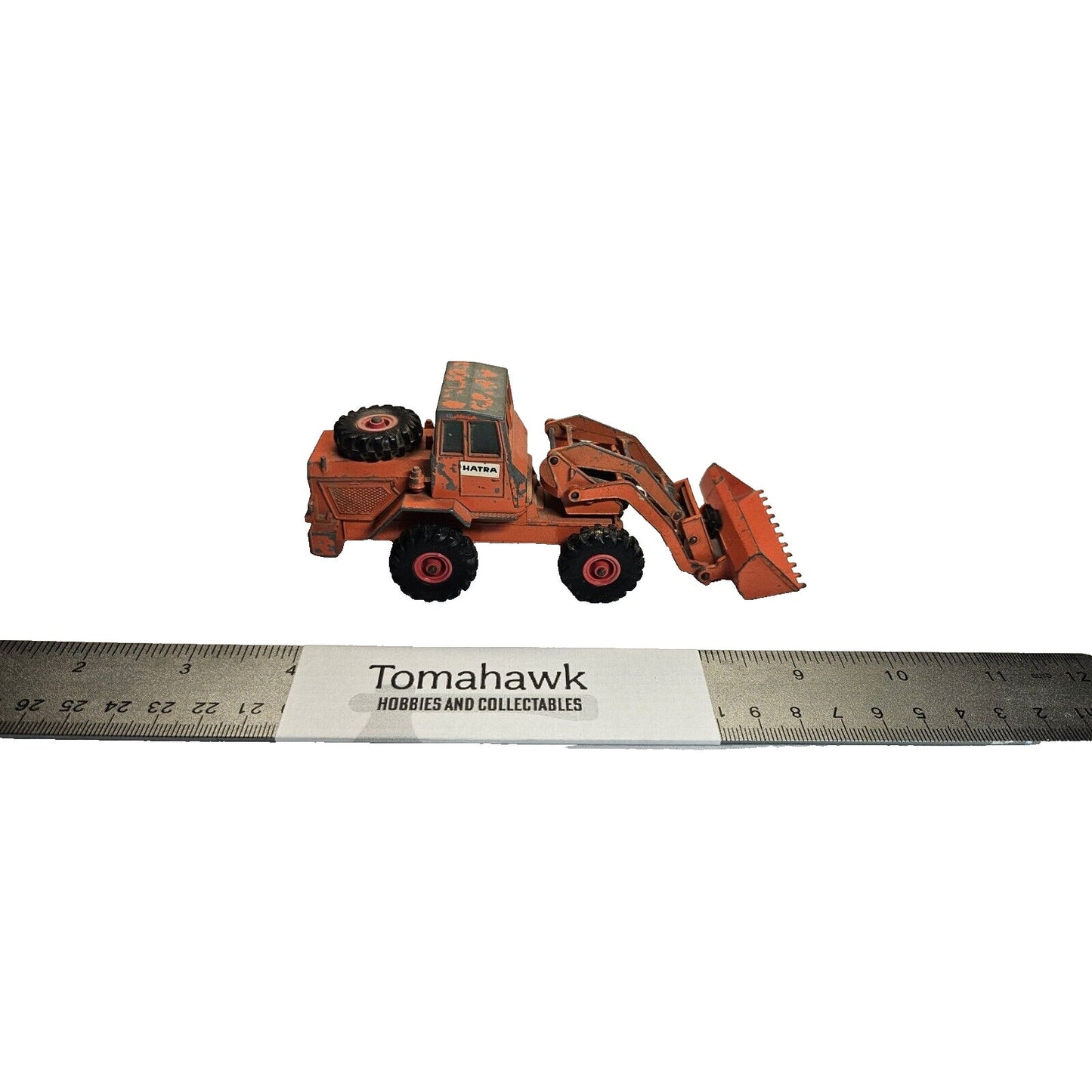 "MATCHBOX" K-3 HATRA TRACTOR SHOVEL
