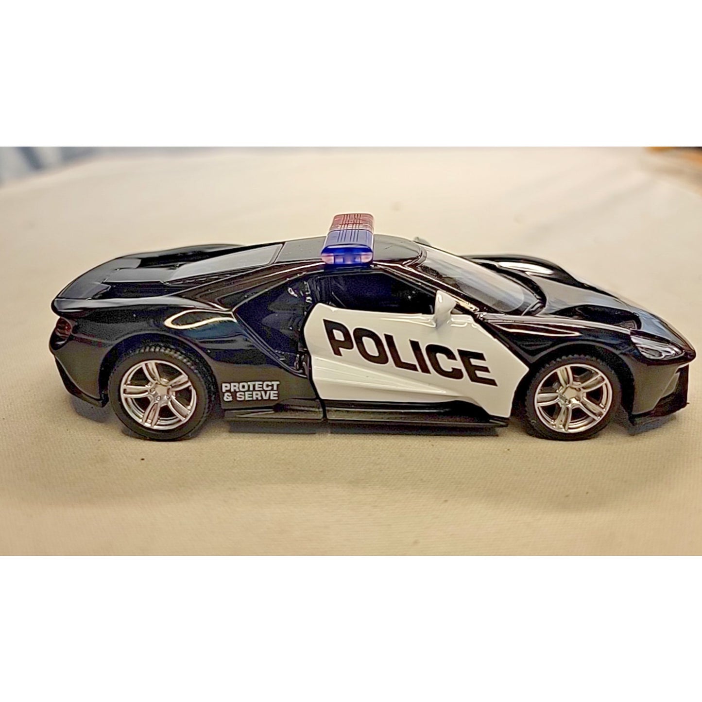 Ford GT Police Car - 1:36 Diecast Model, RMZ City/Uni Black/ white