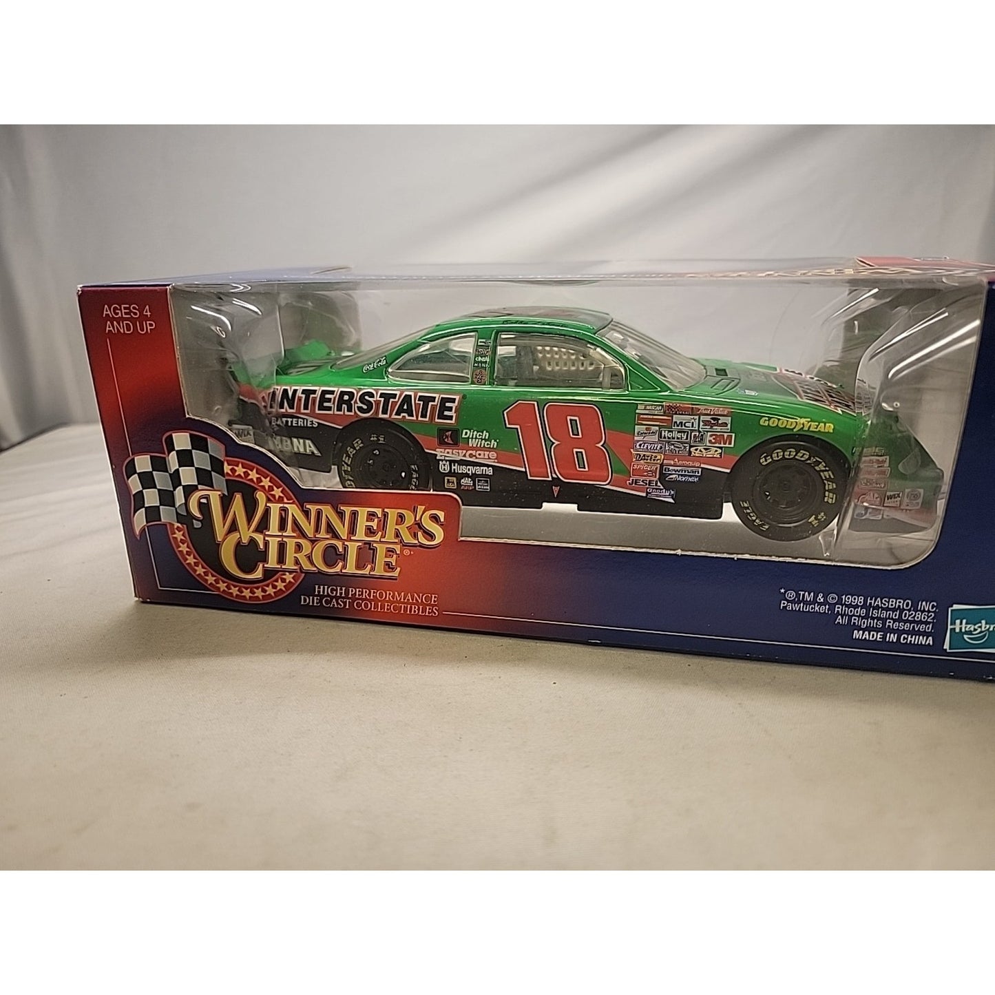 Hasbro Winners Circle #18 Interstate MBNA Asst. Scale 1/24 Die Cast
