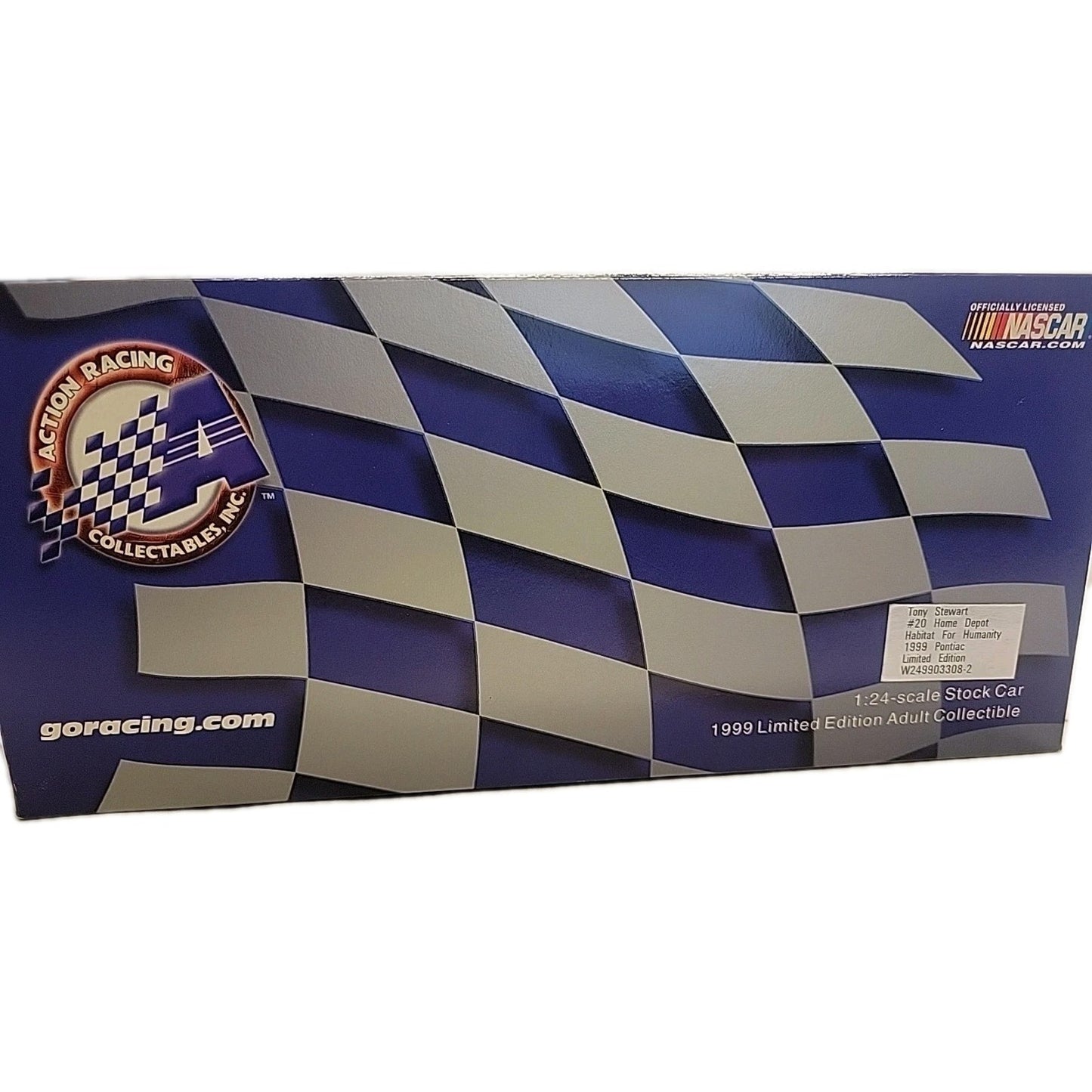 Action NASCAR Tony Stewart Home Depot/Habitat For Humanity 1:24 Scale Stock Car