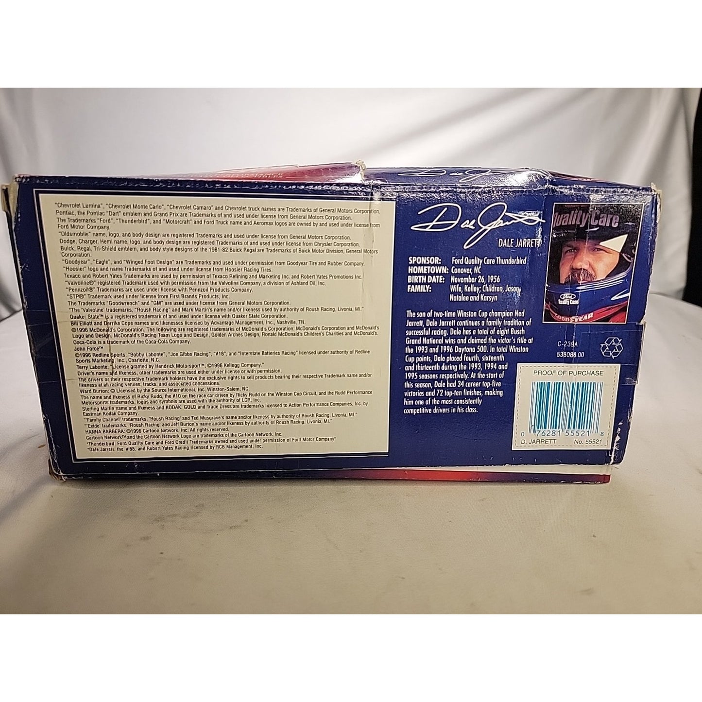 Winners Circle Nascar 1:24 Die Cast Dale Jarret 88 Ford QC Red Carpet Lease