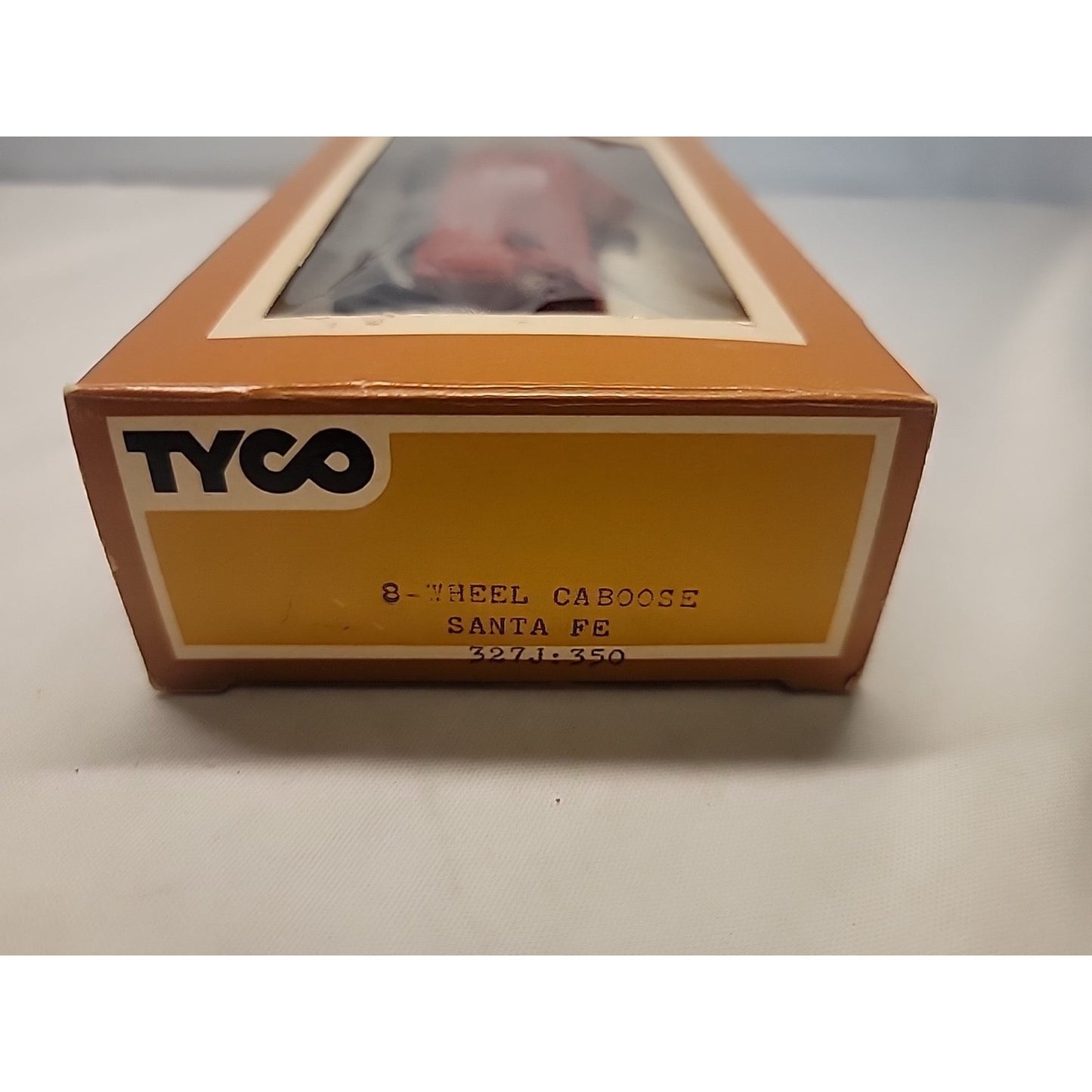 Tyco Santa Fe 8-Wheel Caboose AT&SF 7240 - HO Scale