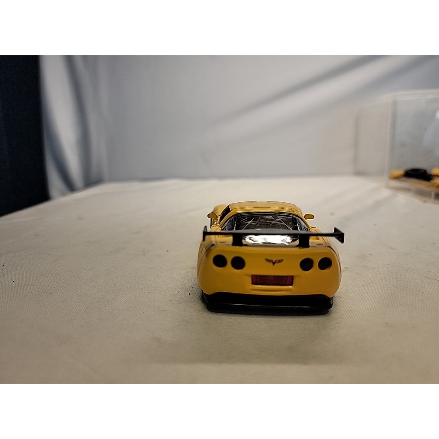 JFL Enterprises 5" Diecast Pull Back Chevrolet 2010CorvetteC8-R Yellow
