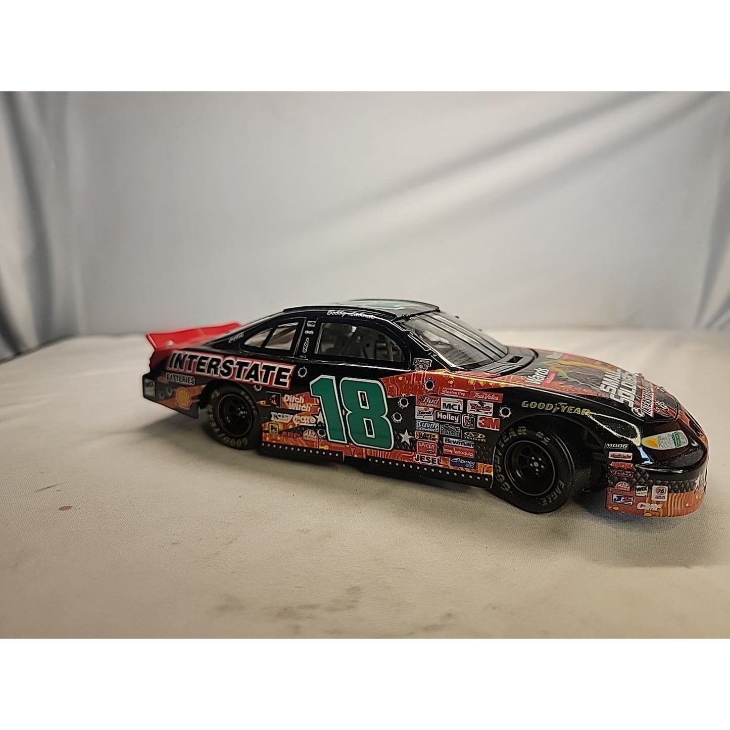 ACTION BOBBY LABONTE "SMALL SOLDIERS" PONTAIC 1:24 SCALE
