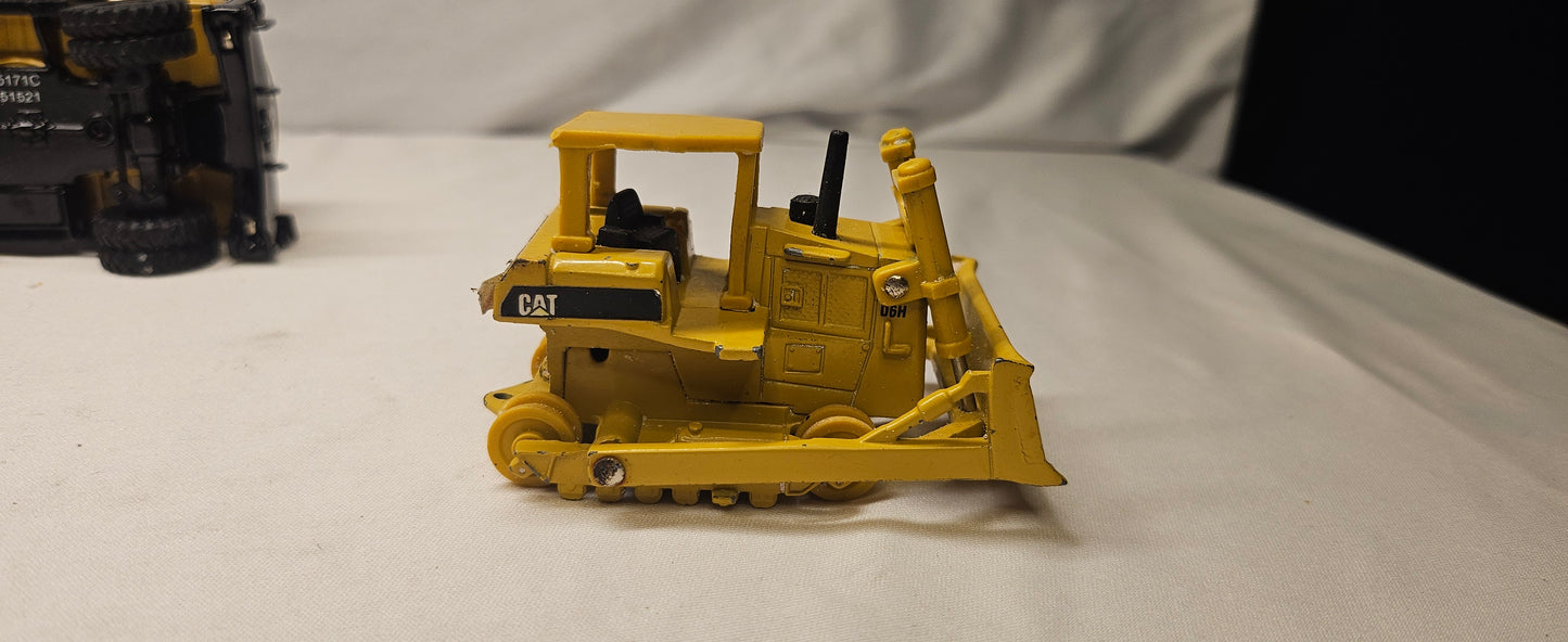 Ertl Cat Dozer D6H
