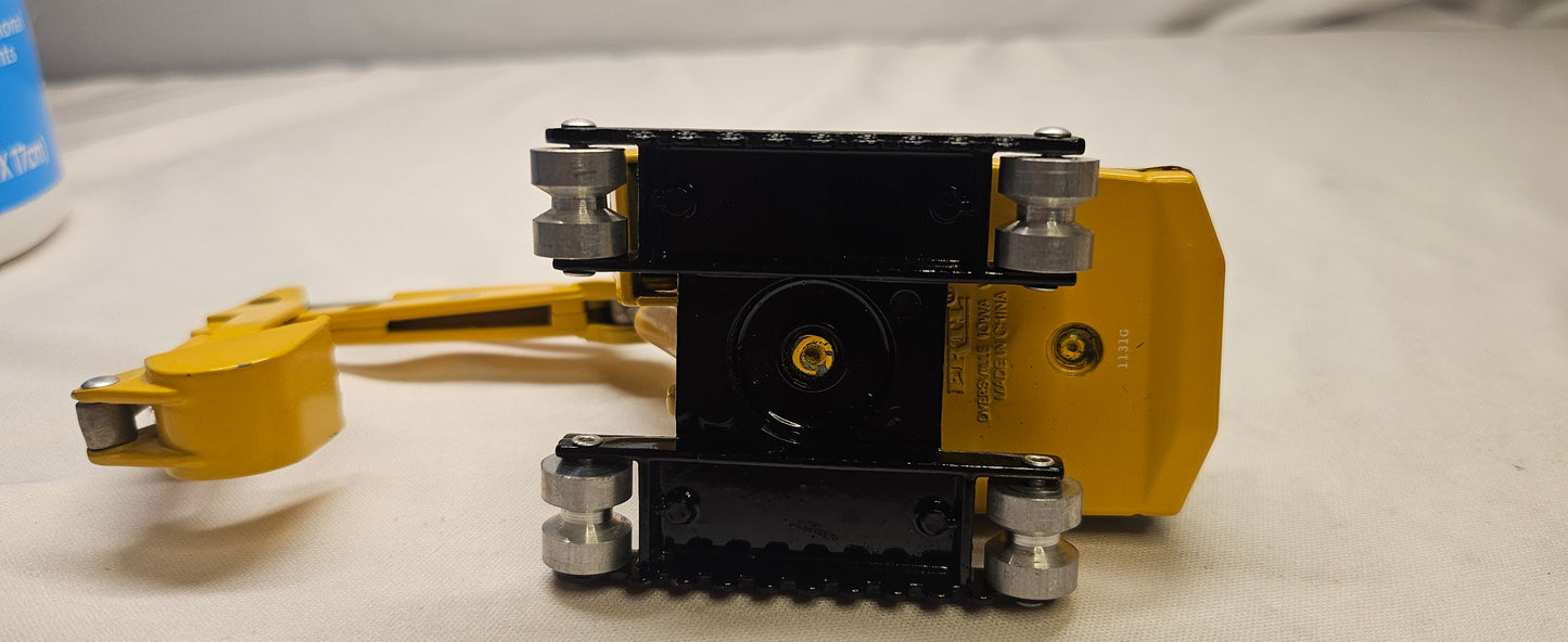 Ertl 690c john deere