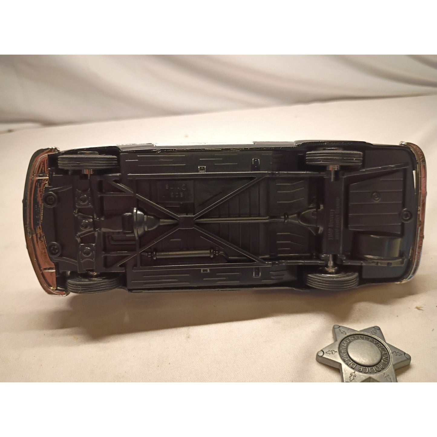County Parkway Police Diecast