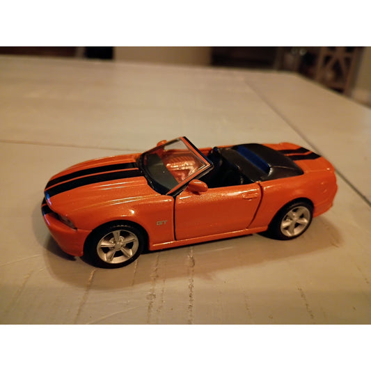 Maisto 2010 Ford Mustang GT 1/41
