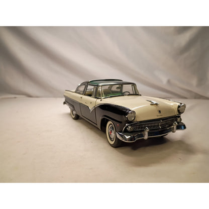 1955 Ford Crown Victoria, 124 scale