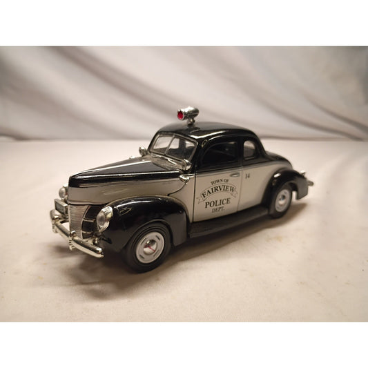 1940 Police Car, Town of Fairview Police Department, 1/32 Diecast w/ badge