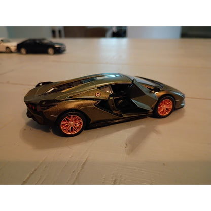 1:40 Kinsmart Lamborghini Sian FKP 37 Green