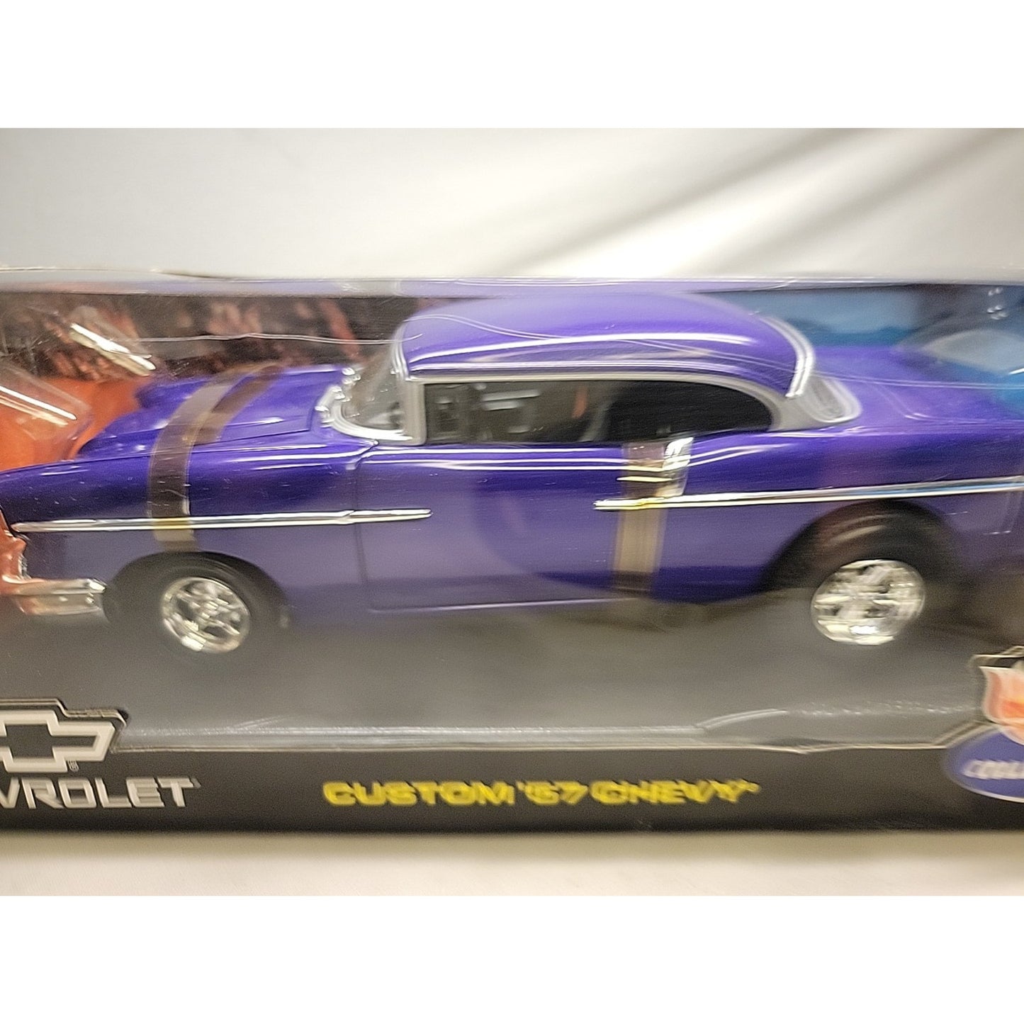 Hot Wheels Custom ‘57 Chevrolet Collectibles 1:18 Diecast Car Purple