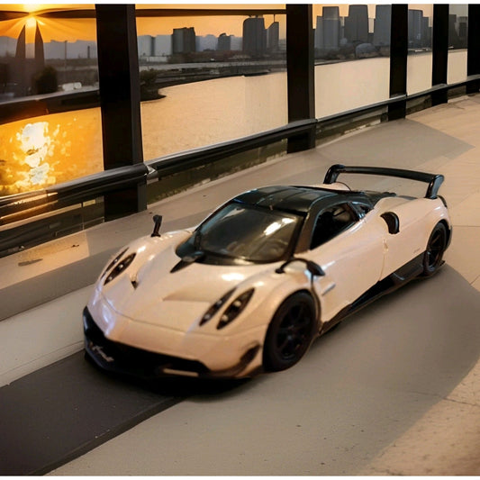 Kinsmart Pagani Huayra Diecast 1:38 White Metallic