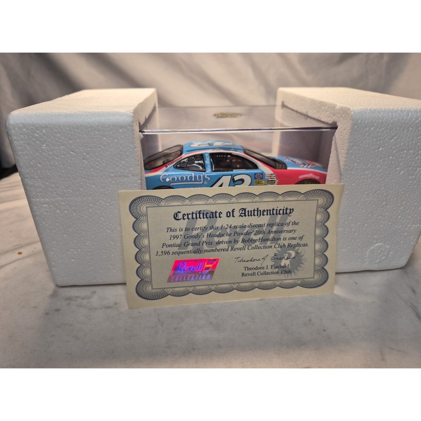 Bobby Hamilton 43 Goody's Revell 1:24 Diecast