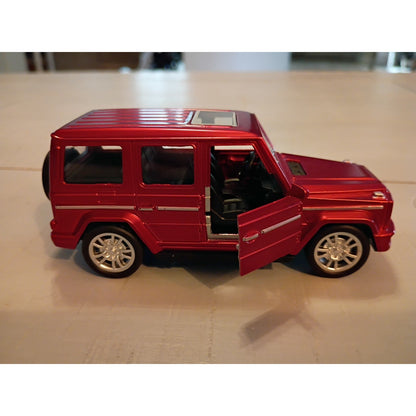 1/43 Mercedes G63, JG TOYS, Red