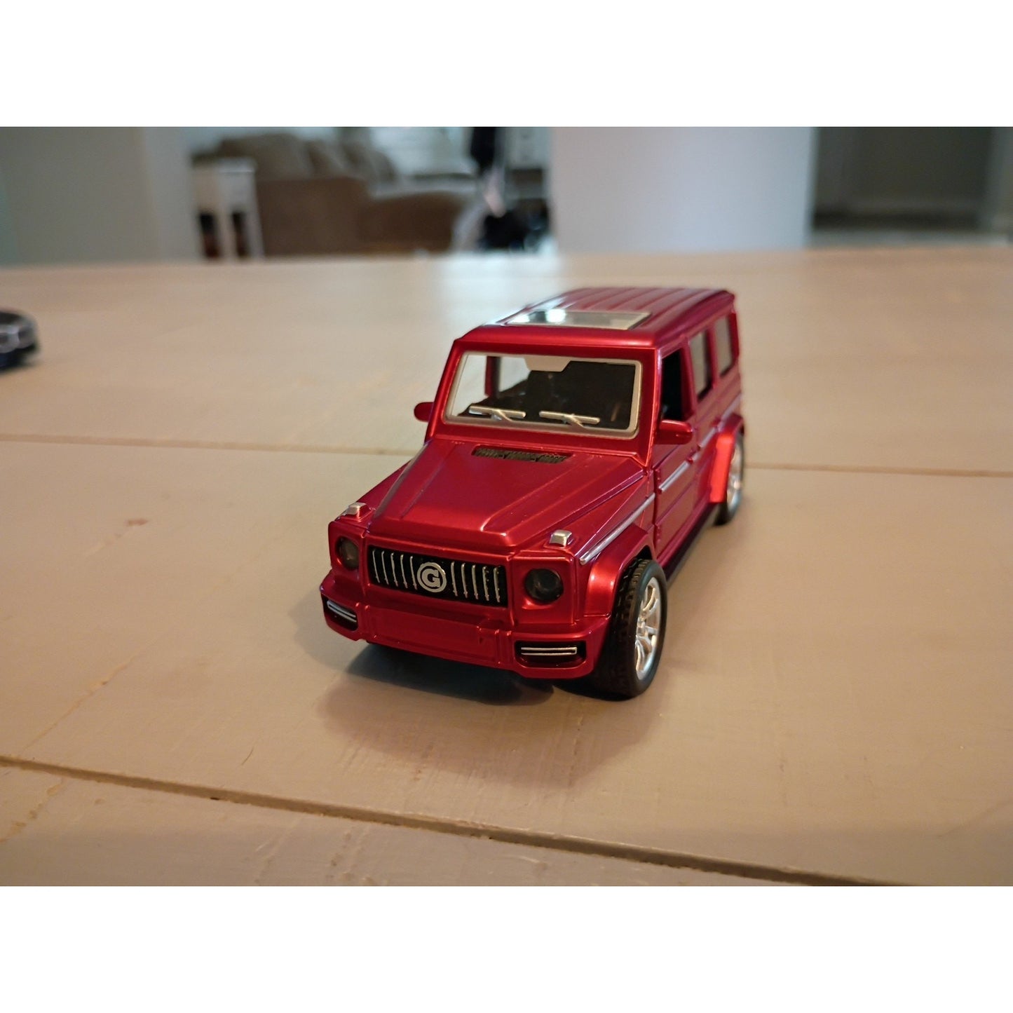 1/43 Mercedes G63, JG TOYS, Red