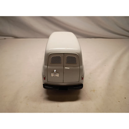 Liberty Classics 1:25 1948 Ford Panel Denver police Truck w/ badge
