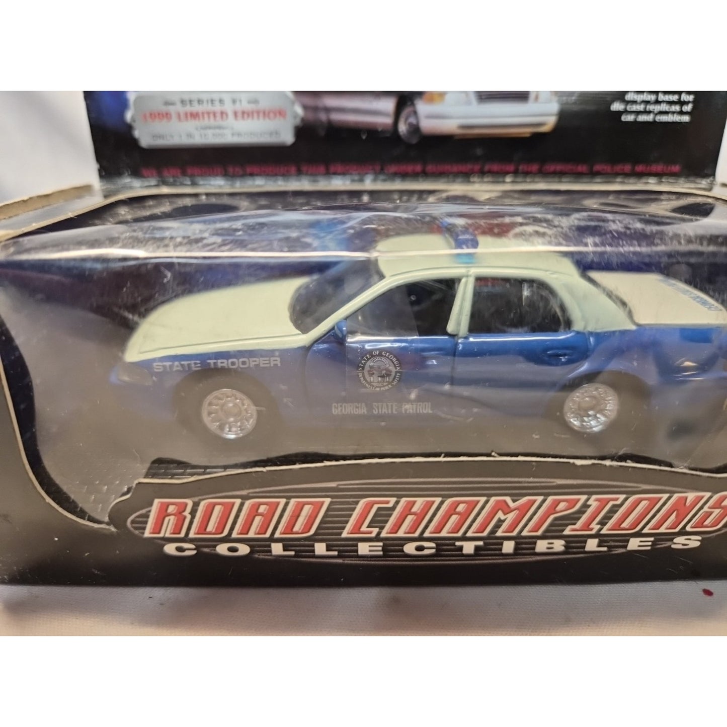 Road Champs 1999 Georgia State Patrol Ford 1:43 Scale With Lapel Pin
