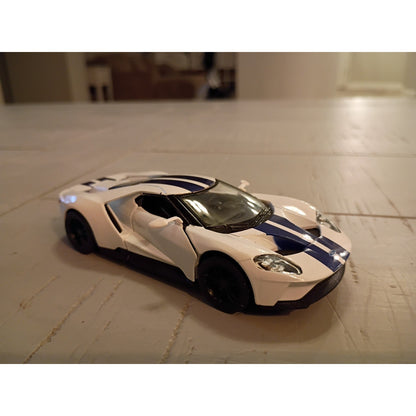 Kinsmart 2017 Ford GT 1:38 Diecast