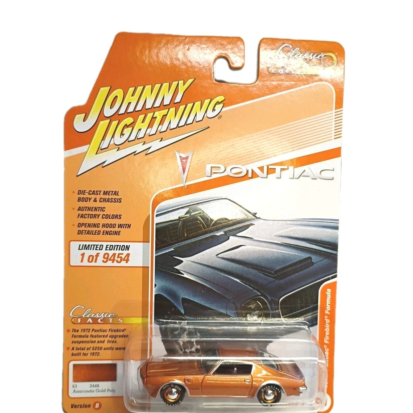 Johnny Lightning Classic Gold Collection 1972 Pontiac Firebird Formula
