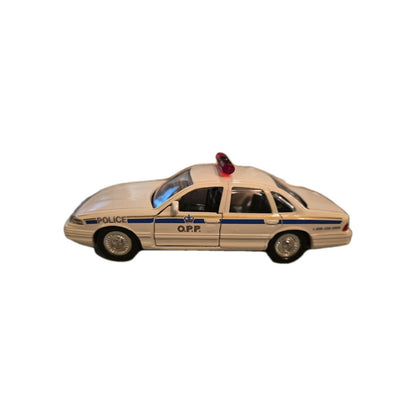 1997 Road Champs O.P.P. Canada Police Ford Crown Vic 1:43 Diecast Loose No Box