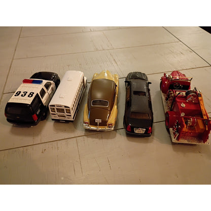 Tomahawk Diecast 5 Pk Police, Sheriff, Fire, Fleetline And Limo