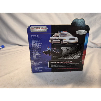 Road Champs 1999 Georgia State Patrol Ford 1:43 Scale With Lapel Pin