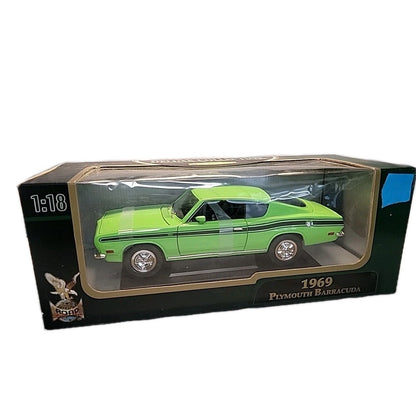 Road Signature Deluxe Edition 1969 Plymouth Barracuda LIME GREEN 1:18