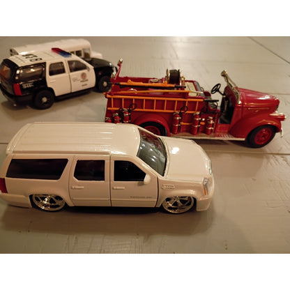 Lot of 4 Diecast Vehicles Police, Fire, Sheriffs Bus, Escalade Chase Vehicle