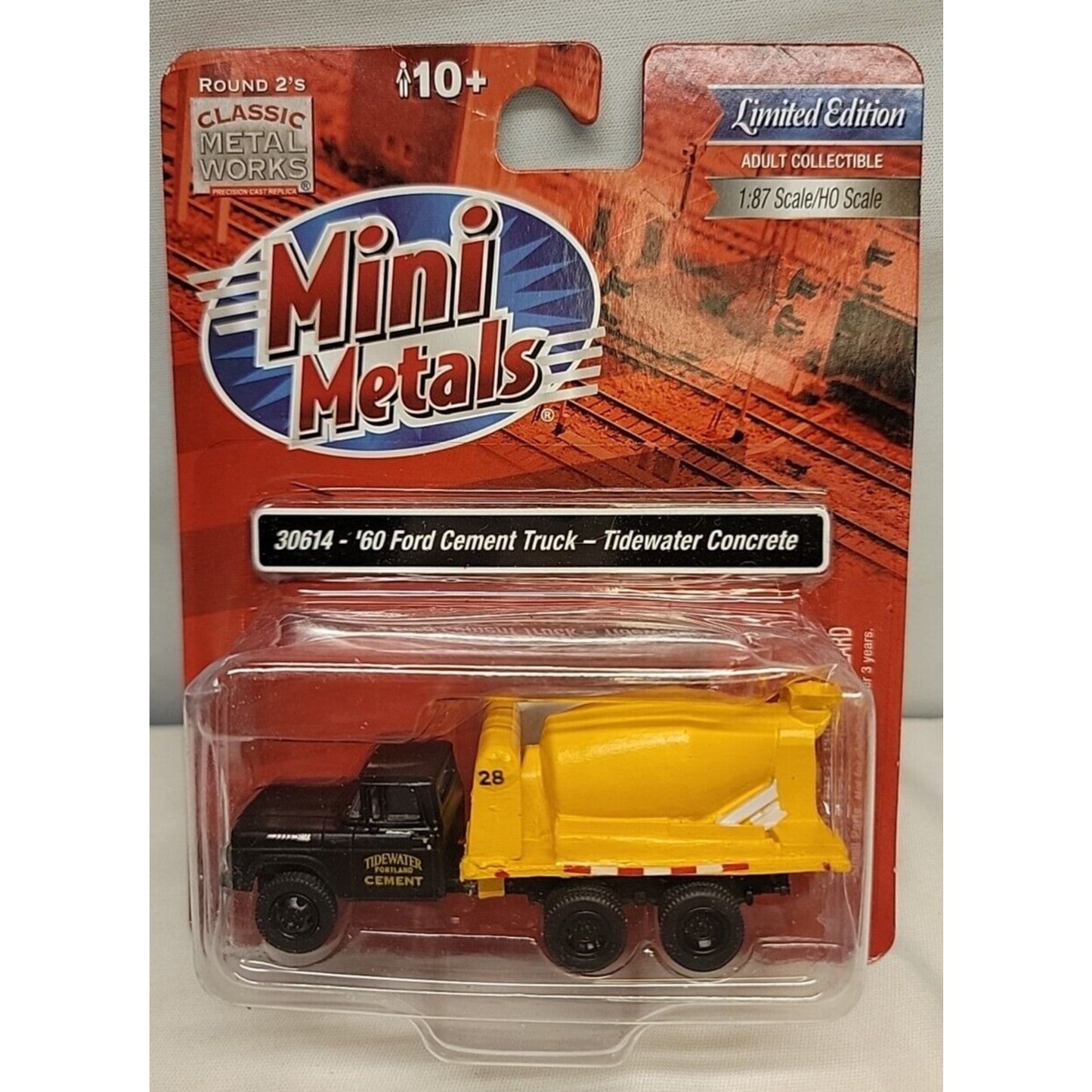 C.M.W. Mini Metals #30614 1960 Ford Cement Truck "Tidewater Concrete" 1:87