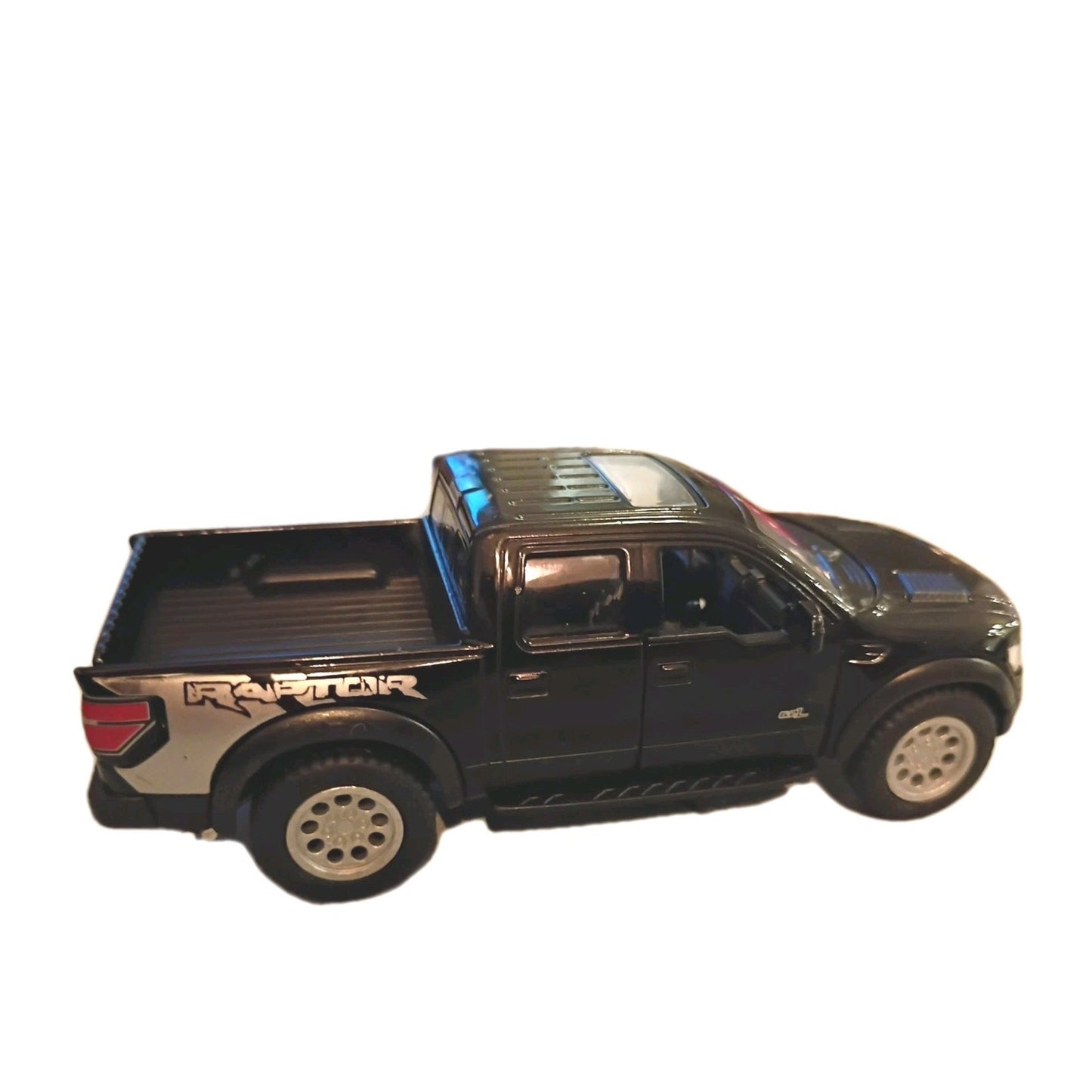 Kinsmart 2013 Ford F-150 SVT Raptor Supercrew 1/46
