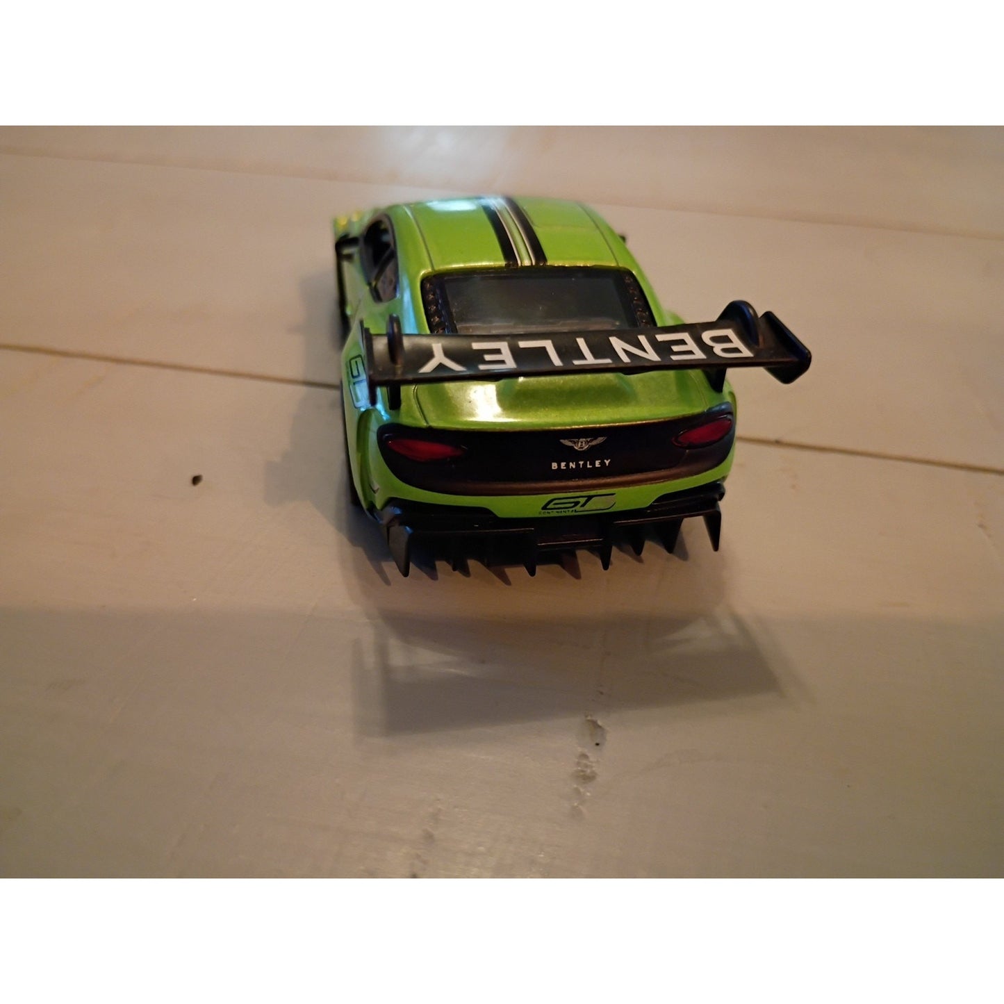 Bentley Continent GT3 Green Kinsmart 1/38 Diecast
