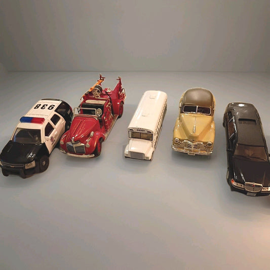 Tomahawk Diecast 5 Pk Police, Sheriff, Fire, Fleetline And Limo