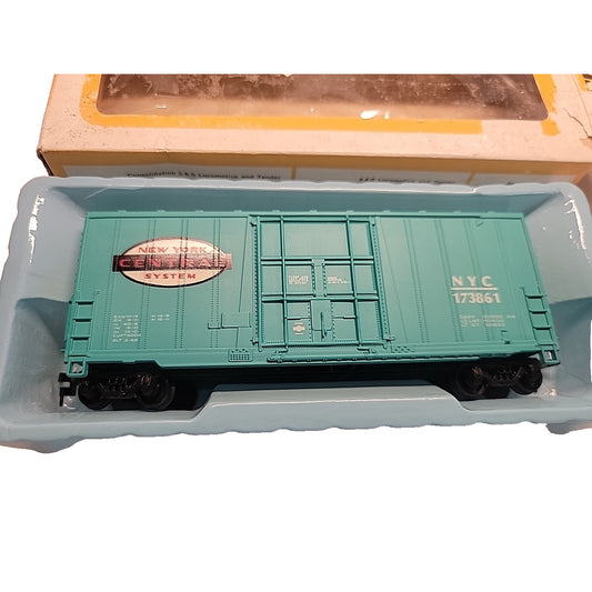 HO Scale Hi Cube Box Car New York Central W/Box