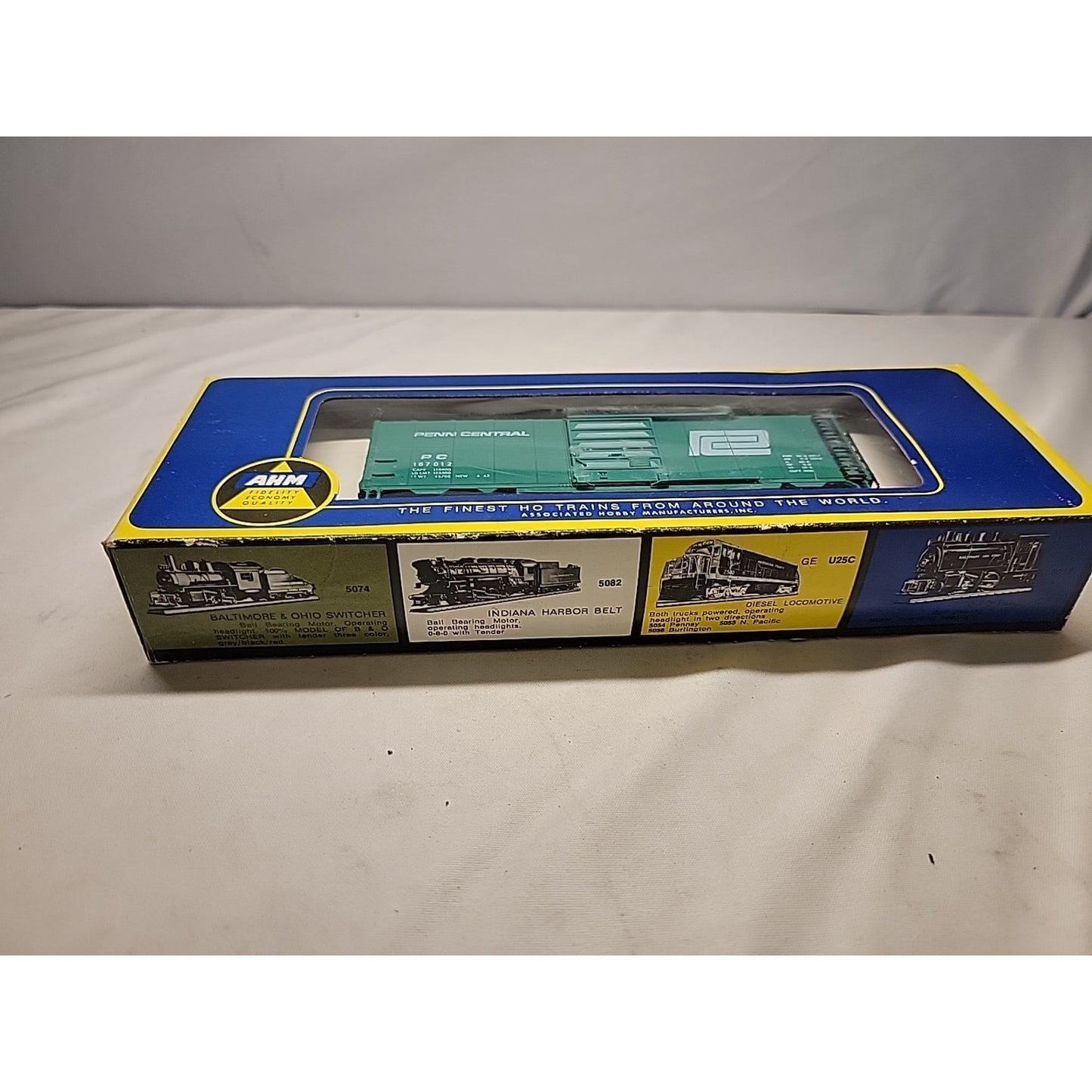 AHM 40’ Boxcar, Penn Central PC #46150, with Original Box